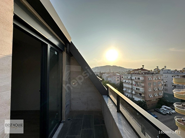 ALANYA MERKEZDE DENİZE 400 METRE MESAFEDE MODERN 2+1 SATILIK DUBLEKS - Görsel 12