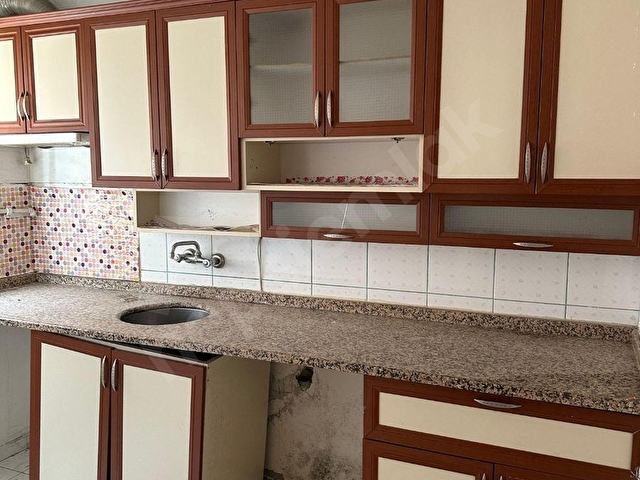 Satılık – Tarihi Odunpazarı Evlerinde İki Katlı Müstakil Ev / İşyeri Ruhsatlı - Görsel 4