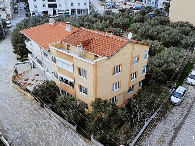 MÜREFTE CADDESİNE 50 METRE MESAFEDE MÜSTAKİL BAHÇELİ BİNA - Görsel 3