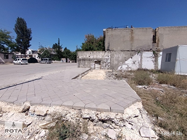 ROTA EMİRHANDAN ÇARŞI MERKEZDE 153m² SATILIK ARSA - Görsel 17