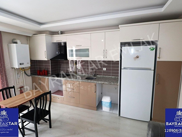 Bandırma Çarşı Merkeze Yakın Arakat Asansörlü 1+1 Eşyalı Kiralık Daire Bayraktar Emlaktan - Görsel 5