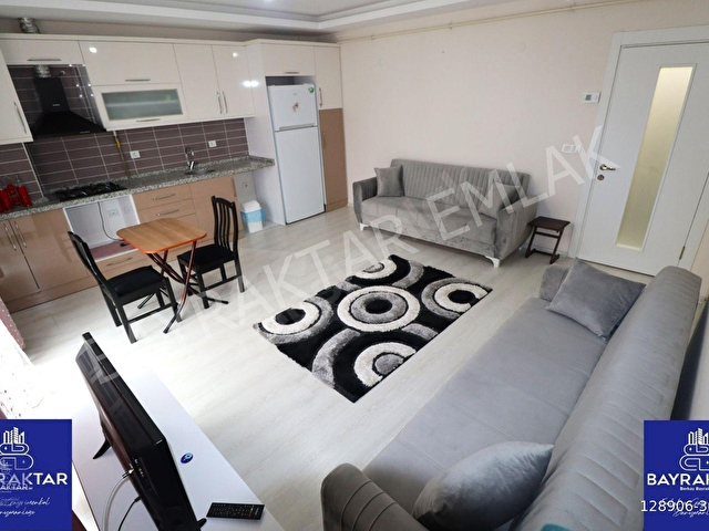 Bandırma Çarşı Merkeze Yakın Arakat Asansörlü 1+1 Eşyalı Kiralık Daire Bayraktar Emlaktan - Görsel 2
