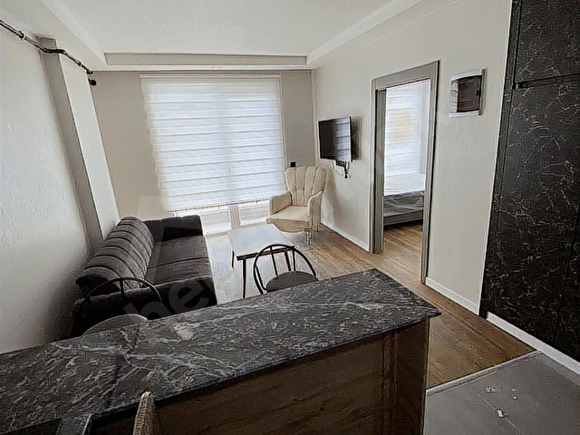 AKPAK GAYRİMENKULDEN HASTANEYE YAKIN 1+1 EŞYALI LÜX DAİRE - Görsel 3