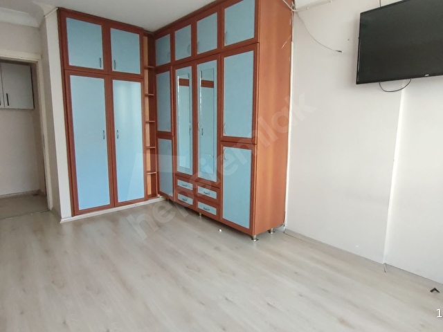 BEYAZEVLERDE AZ KATLI DOĞALGAZLI KAPALI MUTFAK 3+1 KİRALIK DAİRE - Görsel 20
