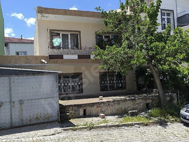KIRATLI OĞLU MAH. SATILIK İKİ KATLI MÜSTAKİL EV - Görsel 3