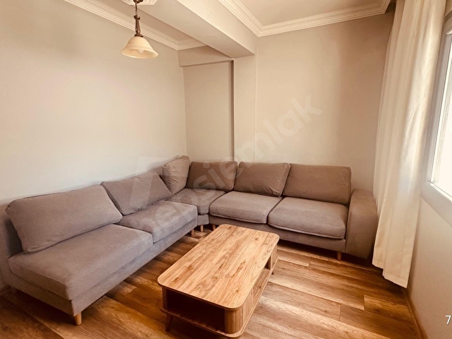 BUCA DUMLUPINAR MAHALLESİ EŞYALI KİRALIK TERASLI 2+1 DAİRE - Görsel 3
