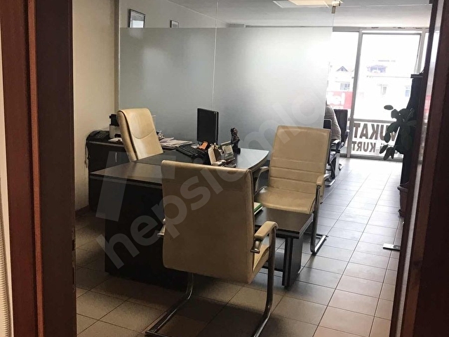 BULANCAK MEYDANDA SATILIK OFİS MEYDAN MANZARALI - Görsel 5