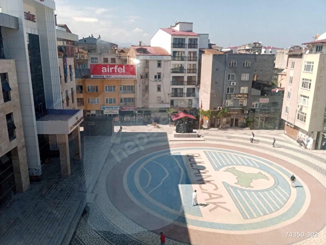 BULANCAK MEYDANDA SATILIK OFİS MEYDAN MANZARALI - Görsel 15
