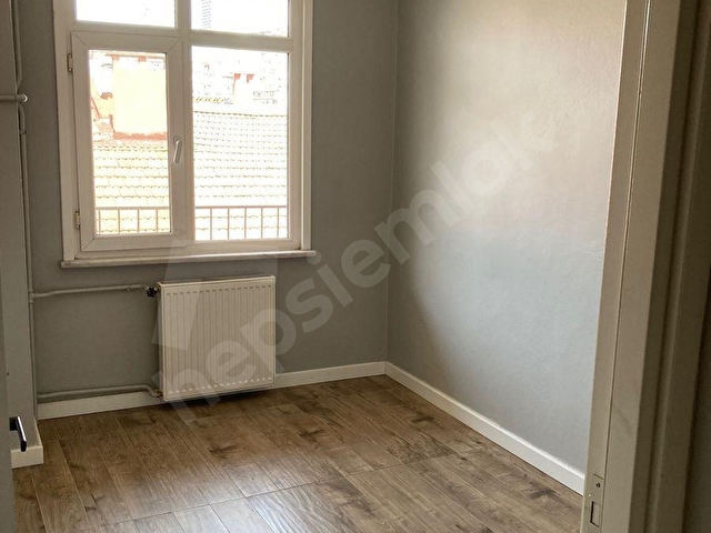 ŞİŞLİ FULYA ORTAKLAR DEVAMI İÇİ YENİ 2+1 BALKONLU - Görsel 18