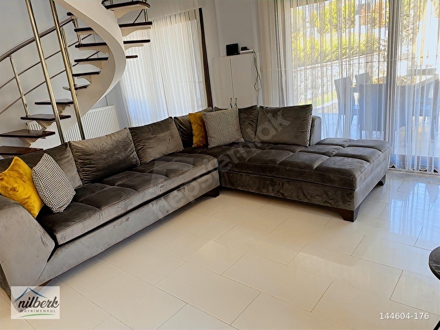 Alaçatı Çarşıya Yakın Nilberkden Müstakil Kiralık Villa - Görsel 13