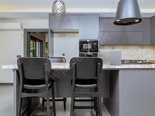 Urla Yenikent Mh. de Satılık Müstakil Havuzlu Villa - Görsel 15
