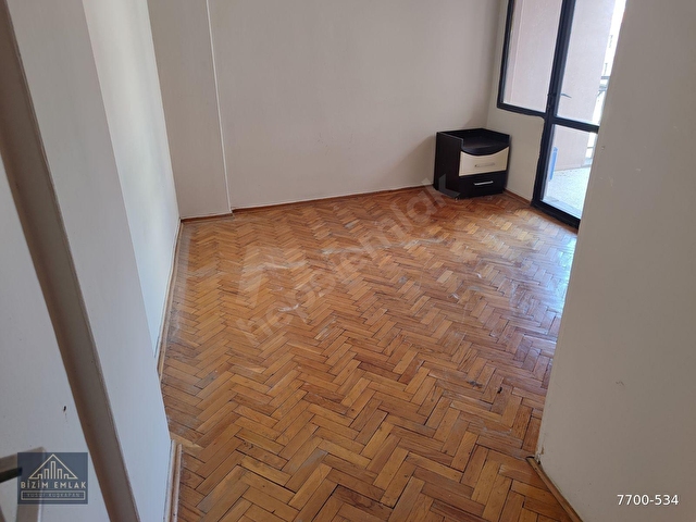 KÜÇÜK PARKTA 2+1 KİRALIK DAİRE - Görsel 5