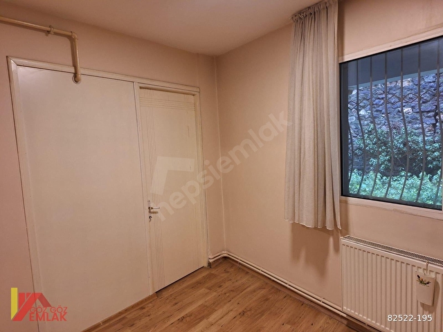 Göztepede Caddeye Yakın 2+1 Doğalgazlı Asansörlü Site İçerisinde Satılık Daire - Görsel 13