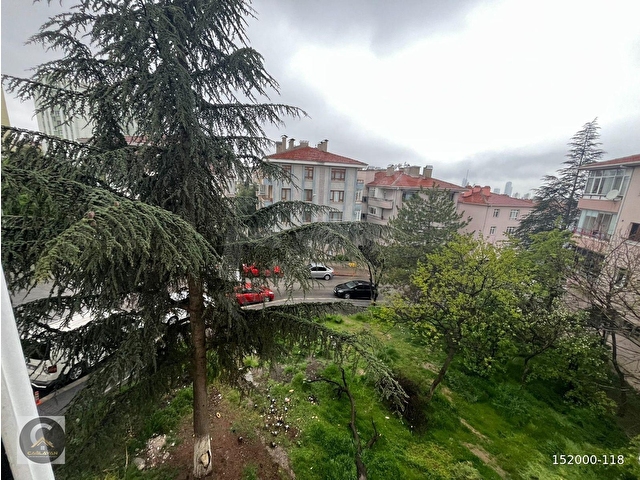 ÇAĞLAYANDAN SOKULLU CADDESİNDE ARA KATTA ÖNÜ AÇIK BAKIMLI TEMİZ 2+1 DAİRE - Görsel 13
