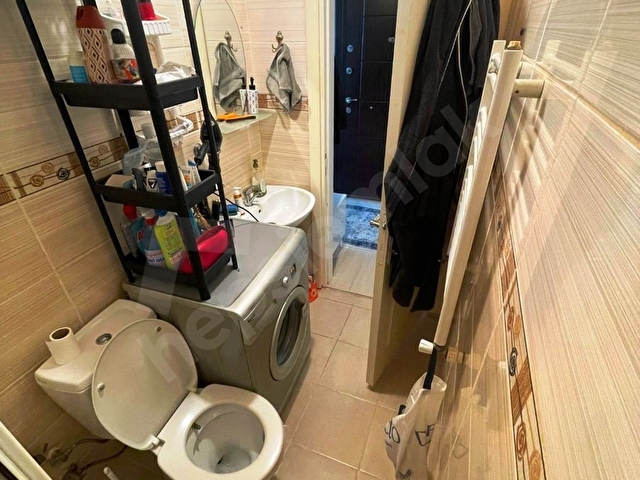 ŞERİFALİDE 15 YILLIK MOBİLYALI BEYAZ EŞYALI 60m2 KİRALIK 1+1 - Görsel 29
