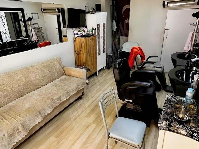 CERRAHPAŞA GÜZEL SEBZECİ SOKAKTA SATILIK 30 M2 DÜKKAN - Görsel 5