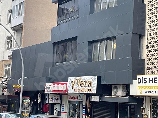 ÇARŞI MERKEZ PTTNİN TAM KARŞISINDA 2+1 KİRALIK BÜRO YERİ