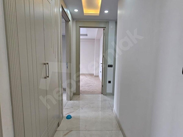 HÜRRİYET MAHALLESİ SEA LAND KAPALI OTOPRKLI EBV BANYOLU 3+1 BOŞ - Görsel 16