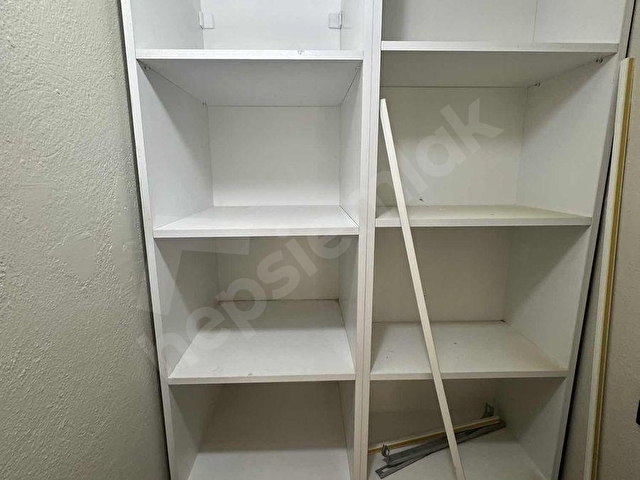 Şirinyerde İzban Yakını Komple Tadilatlı Kiralık 3+1 Daire - Görsel 5