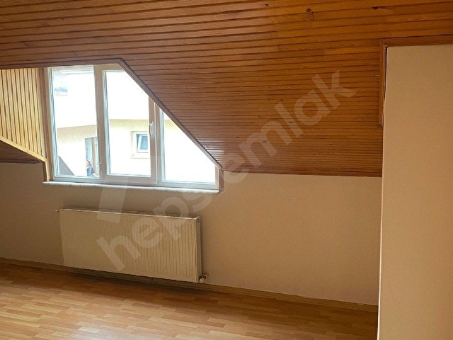 SAHİBİNDEN KİRALIK  METROYA YAKIN3+1 TERASLI  GENİŞ ÖZEL YAPIM DAİRE - Görsel 8