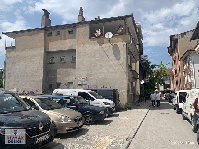 REMAX DESİGN ADAPAZARI SEMERCİLERDE 540 M2 3 KATLI KAGİR BİNA - Görsel 12