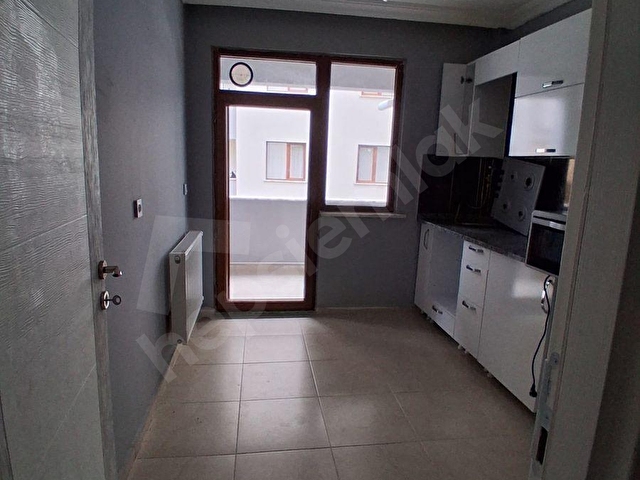 HAVVA GENÇ GAYRİMENKULDEN AKÇAKOCADA AYRIMUTFAK 2+1 DAİRE - Görsel 4