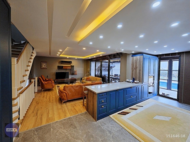 Güzelcede ÖZEL HAVUZLU Lüks Müstakil Tripleks Villa|500m² Arsa - Görsel 24