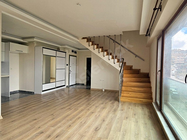 Çankaya Kırkkonaklar Satılık Dubleks 3+1 | Manzaralı, Asansörlü, Otoparklı - Görsel 8