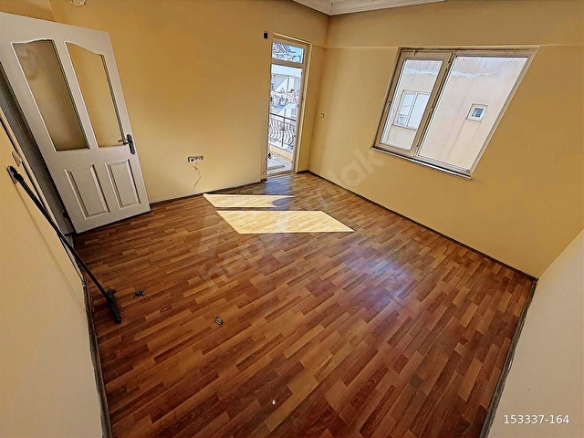 Kızıltoprak Mahallesinde 3+1 Kullanışlı Daire - Görsel 7