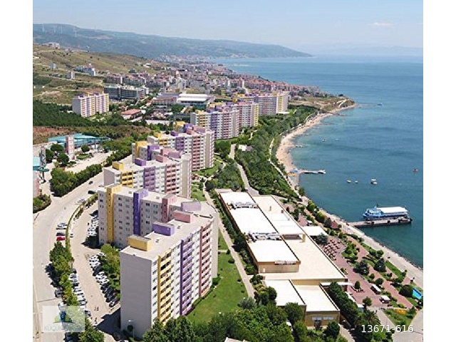 Armutlu Karşıyaka Satılık