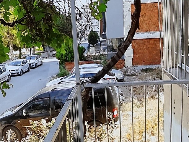 EGE ÜNİVERSİTESİNE VE EVKA 3 METRO YAKINI ARA KAT KLASİK DAİRE - Görsel 19