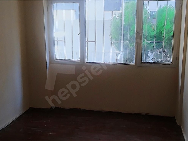 EGE ÜNİVERSİTESİNE VE EVKA 3 METRO YAKINI ARA KAT KLASİK DAİRE - Görsel 8