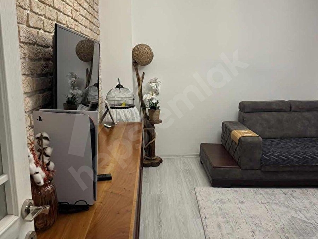 ÖZ HEVEDA GÜVENCESİYLE SATILIK 2+1 EBEVEYN BANYOLU FIRSAT DAİRE - Görsel 10
