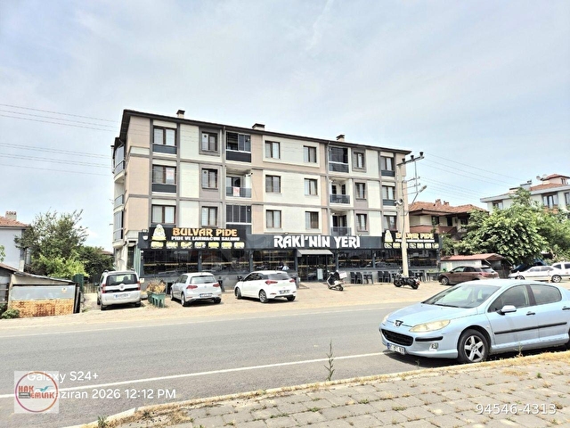 Hak Emlaktan Koçyazı Mah.de Cadde Cepheli Kiralık 3+1 Daire - Görsel 23