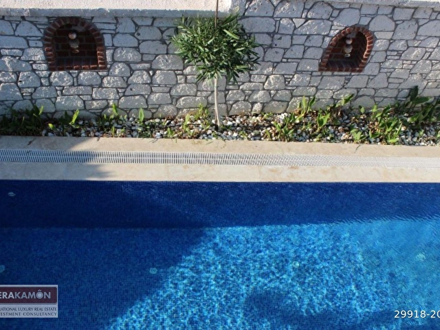 Izmir Cesme Alacati Havuzlu Mustakil Kiralik Tas Ev Villa 29918 2021 Hurriyet Emlak