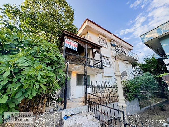 Ayvalık Özkayaoğulları emlak Mithatpaşa mh satılık villa 4 + 2 - Görsel 13