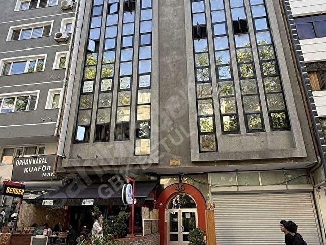 KIZILAY BAYINDIR SOKAKTA GENİŞ, TEMİZ, HAZIR OFİS! - Görsel 8