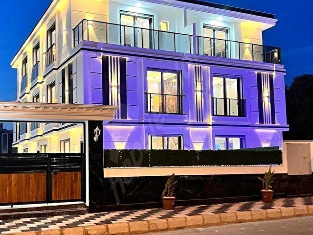 Didim Çamlıkta Satılık Ayrı Mutfaklı 4+1 Havuzlu TRİPLEKS - Görsel 5