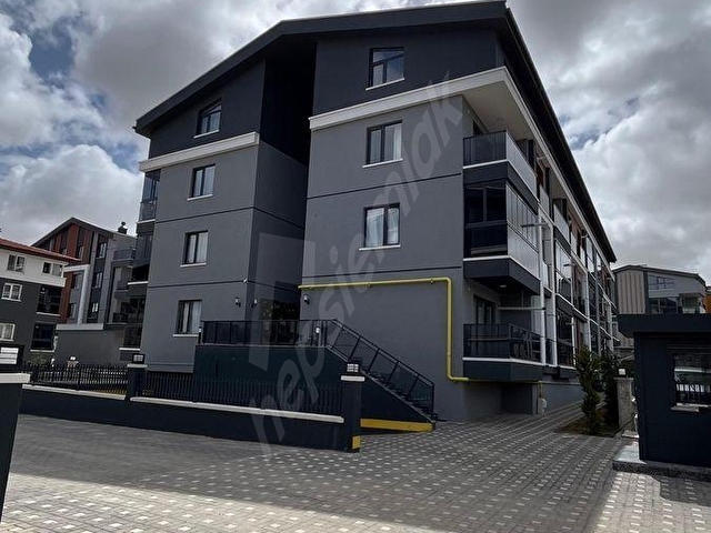 YASİNDEN, SİTE KONSEPTLİ, ARA KAT, KULLANIŞLI, ŞIK 1+1 DAİRE - Görsel 2
