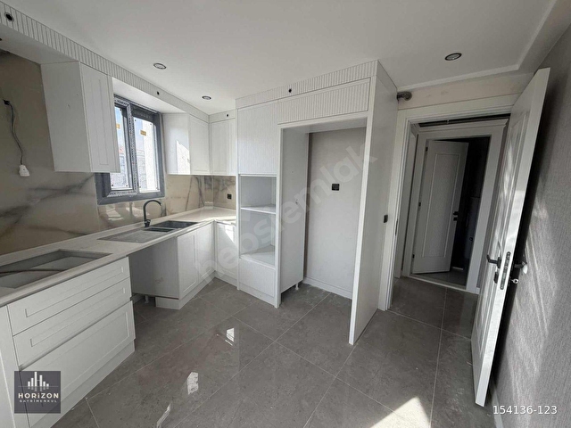 ŞEMİKLER MAH. GÜMÜŞLER BULV. ÜZERİ CADDE CEPHELİ SATILIK DAİRE - Görsel 10