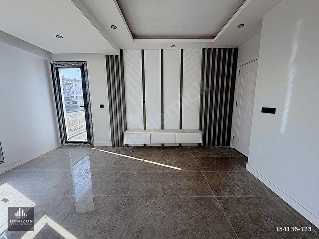 ŞEMİKLER MAH. GÜMÜŞLER BULV. ÜZERİ CADDE CEPHELİ SATILIK DAİRE - Görsel 12