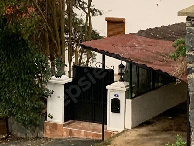 ZEKERİYAKÖY DE BAKIMLI GARANTİ KOZA 5 tipi VİLLASI - Görsel 4