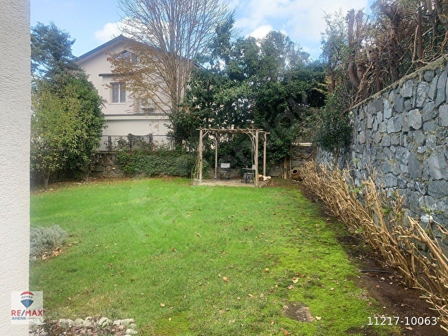 ZEKERİYAKÖY DE BAKIMLI GARANTİ KOZA 5 tipi VİLLASI - Görsel 18