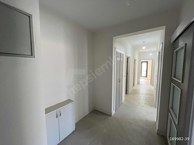 SEFERİHİSAR TOKİDE ÖNÜ AÇIK 2+1 SIFIR KİRALIK DAİRE - Görsel 3