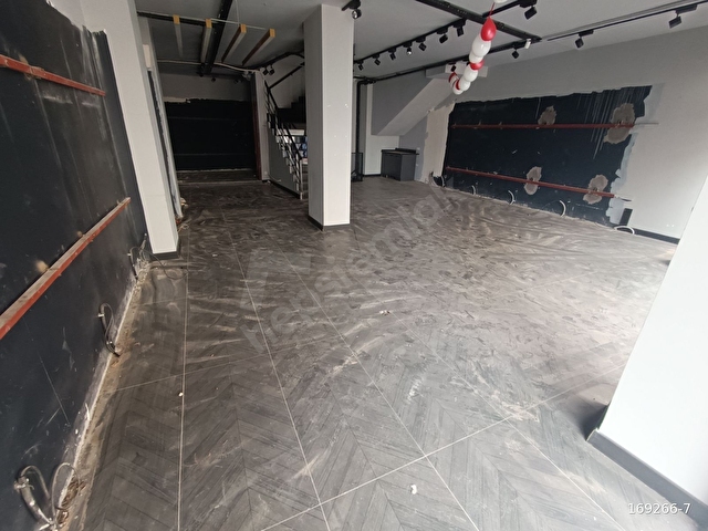 Tramvay caddesi üzerinde 3 kat 330m2 açıklamayı okuyunuz !!! - Görsel 5