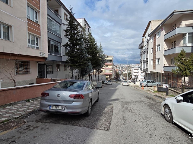 ETİMESGUT PİYADE MAHALLESİNDE 2+1//80m2 YARIM KOT - Görsel 5