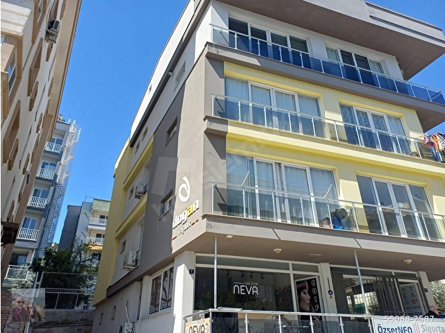 GÜRMES EMLAKTAN KUŞADASI HACIFEYZULLAHTA EŞYALI SATILIK 1+1 DAİRE