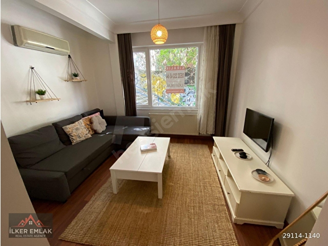 Beyoğlu Cihangirde 1+1 Mobilyalı 60m2 Kombili Klimalı Giriş Kat