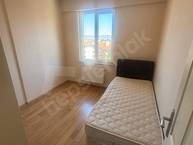 YILDIZTEPE MAHALLESİNDE , SATILIK 2+1 DAİRE - Görsel 14