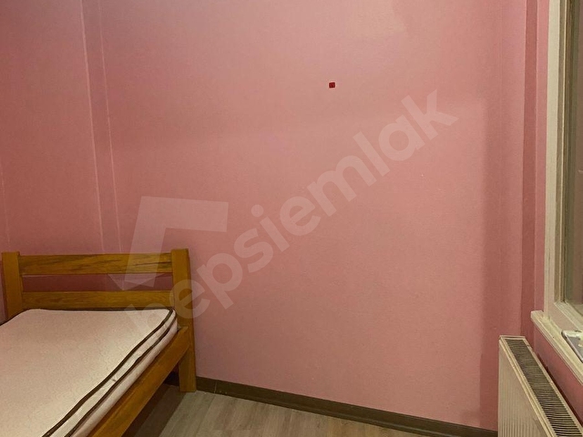 ŞEHREMİNDE 1+1 GİRİKAT KİRALIK DAİRE - Görsel 3
